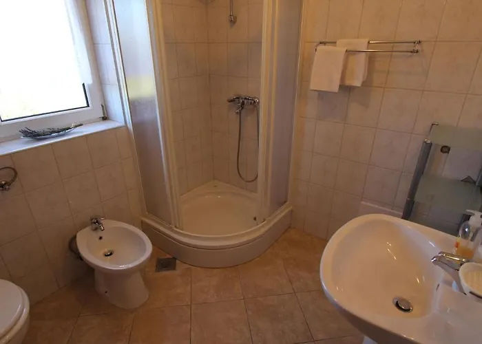 Damir 3* Sveti Ivan Dobrinjski