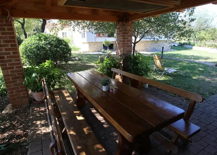 Damir 3* Sveti Ivan Dobrinjski